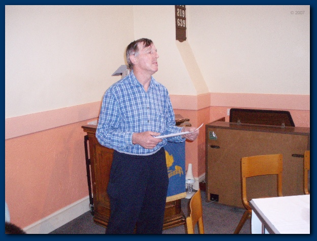 600x449 pixels (111K)